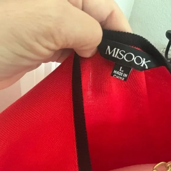 Misook Red Sleeveless Tank Top - Picture 4 of 5